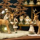 Szarvas figura kislánnyal - 19x21x7 cm