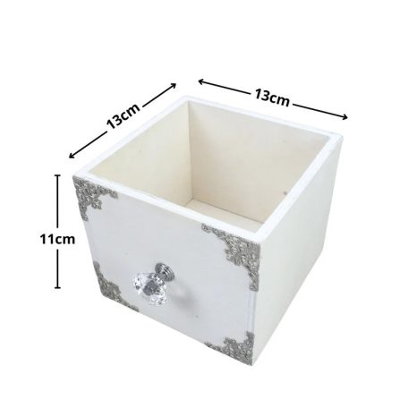 Dekoláda fehér kocka gombbal - 13x13x11cm