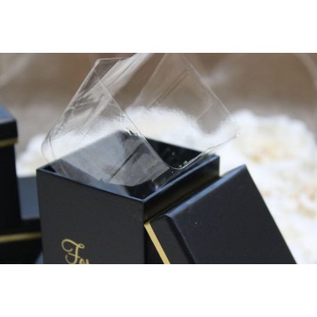 Mini kocka fekete díszdoboz - 8 cm