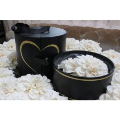 Fekete kerek díszdoboz szívecskével - 22 cm