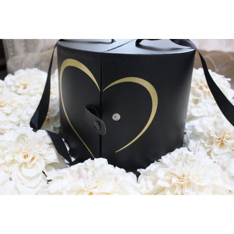 Fekete kerek díszdoboz szívecskével - 22 cm