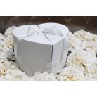 Fehér szív alakú díszdobozok - 24 cm