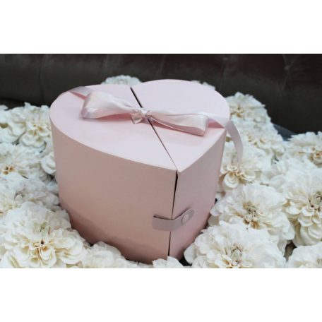 Rózsaszín szív alakú díszdoboz - 24 cm