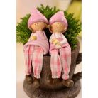 Figura fiú/lány gombasapkás lógólábú - 5x5x9,5 cm 