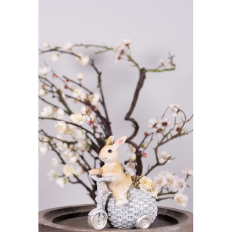 Nyúl figura kék triciklin, virágokkal - 13 cm