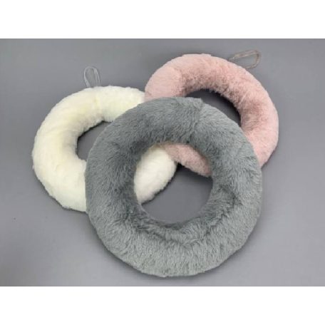 Műszőrmével borított félkoszorú fehér - 25 cm 