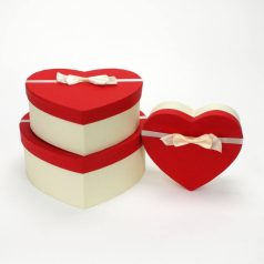   Szív doboz - Krém-Piros - 14 cm, 17 cm, 20 cm - 3 db-os szett