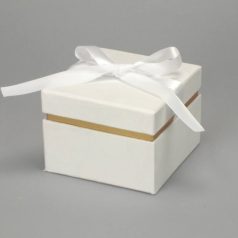 Fehér doboz masnival - 9x12 cm