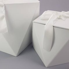 Sokoldalú papírdoboz - Fehér - 18,5x18,5x13,5 cm