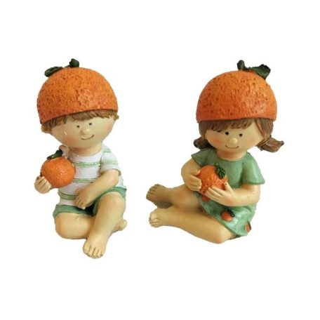 Fiú, lány narancssapkában, ülő - 4x6x8 cm