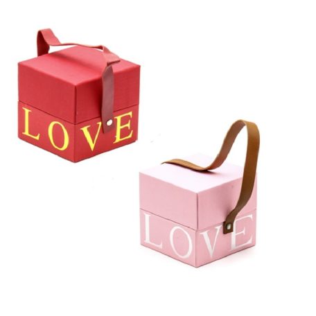 Love feliratú doboz 2 színben - 10x10x10 cm