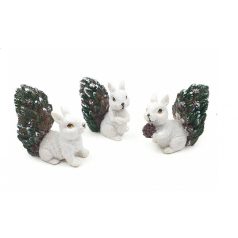 Kicsi fehér mókus figura havas farokkal - 5x4,5 cm