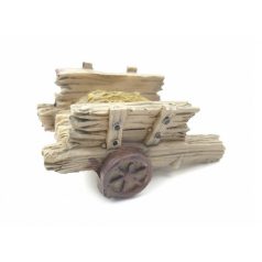  Szénás fa talicska - 4,5x3x2,5 cm 
