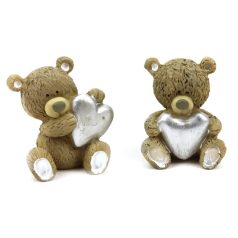 Maci figura rzüst szíves - 2 féle - 6 cm 