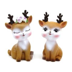 Őzike figura ülő - 10 cm