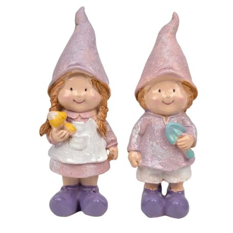 Lila ruhás fiú-lány figura - 13 cm