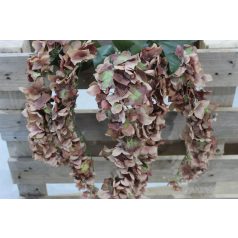 Virágcsokrok-színek szerint-barna